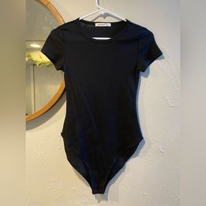 Level Up NWOT Black Ribbed Short Sleeves Bodysuit